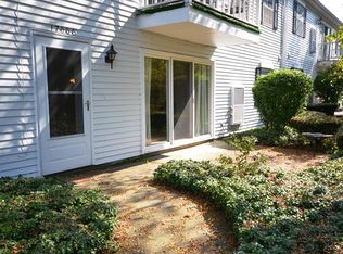 17666 E Brook Trl, Chagrin Falls, OH 44023