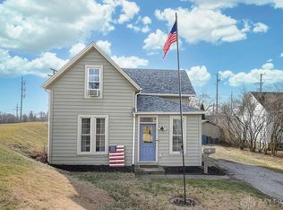 46 Ford Ave, Tipp City, OH 45371