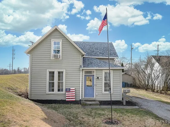 46 Ford Ave, Tipp City, OH 45371