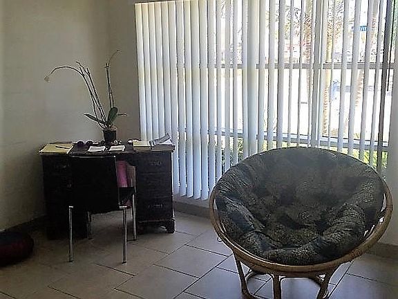 4th image of 2272 Pierpont Blvd APT C