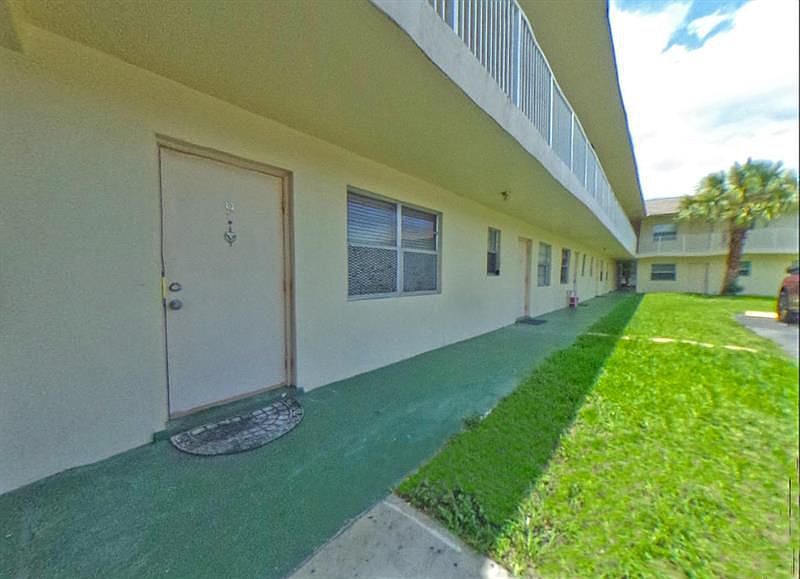 1st image of 2301 SE 4th St APT 9
