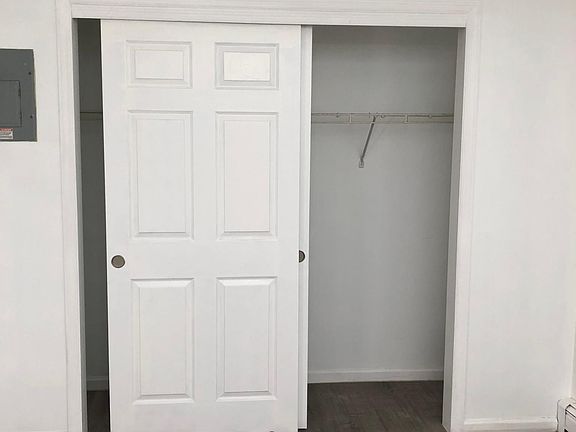 4th image of 56 Bradley Ave