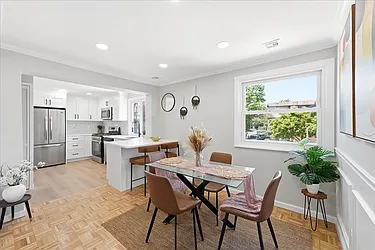 2 Laurel Court