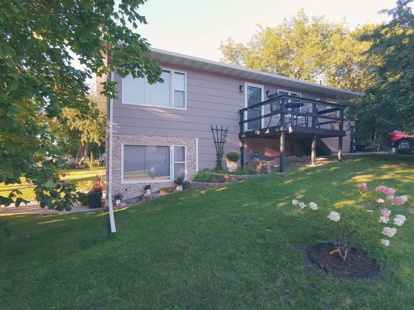 131 Hawley St W, Lake Park, MN 56554