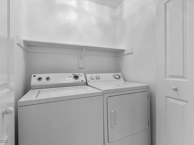 2623 S Durango Dr #102 — Photo 19