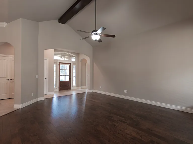 2124 Newbrook Dr — Photo 11