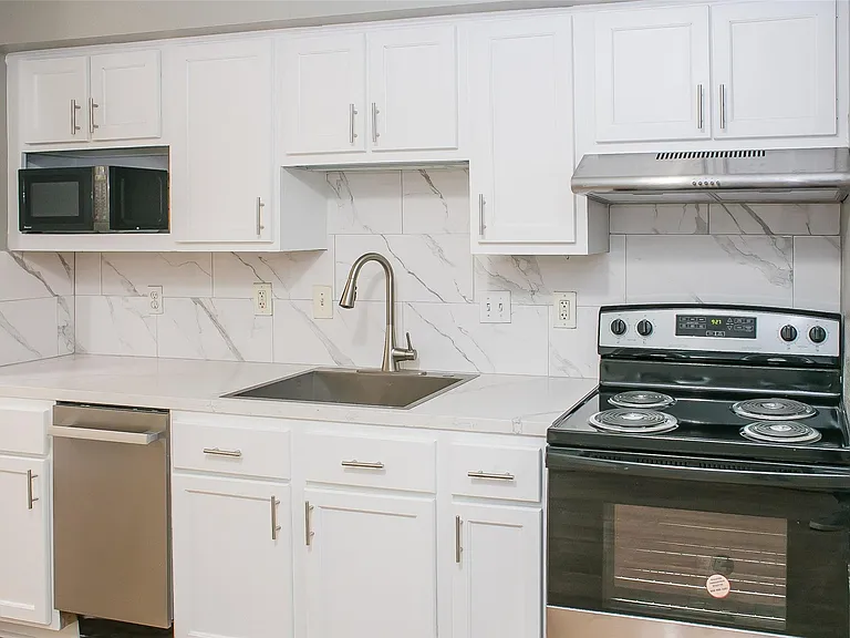 12900 Walden Rd #220B — Photo 6
