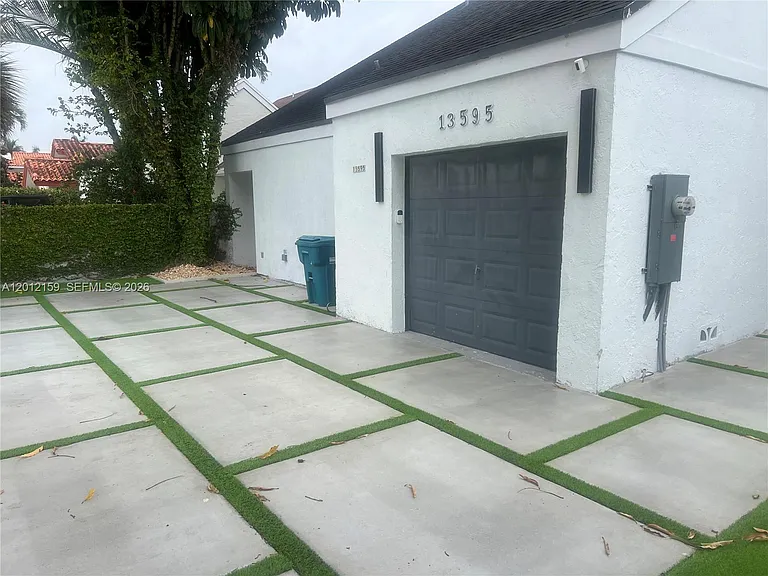 13595 SW 99th St — Photo 6