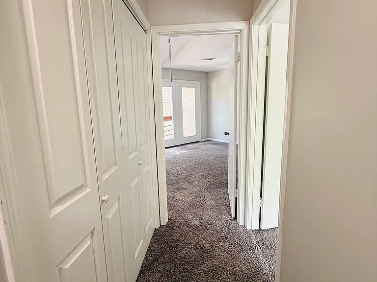 501 Vine St #A — Photo 9