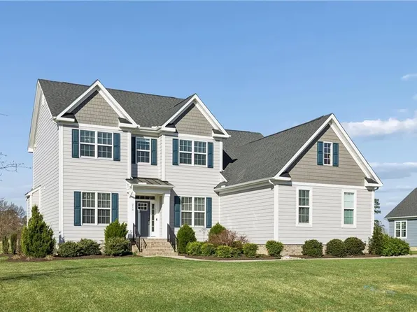 213 Royal Birkdale, Smithfield, VA 23430