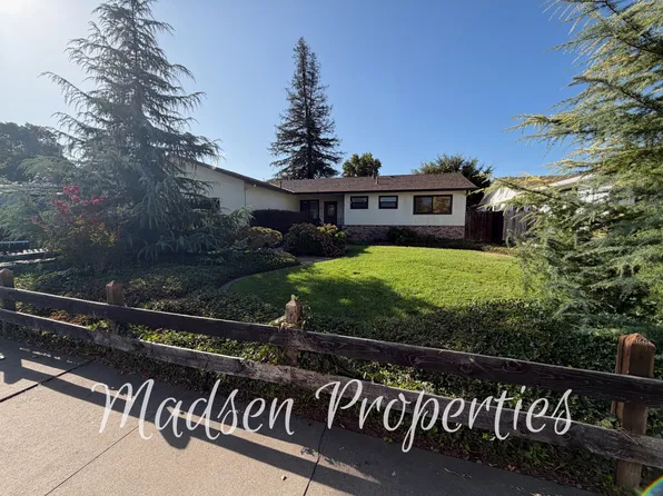 12 Jean Ln, Chico, CA 95926
