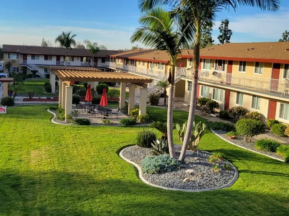 856 W Bonita Ave, Claremont, CA 91711