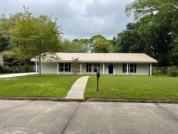 2nd image of 3507 Crosby Ave