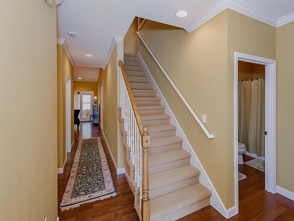 4th image of 396 Battlecreek Way