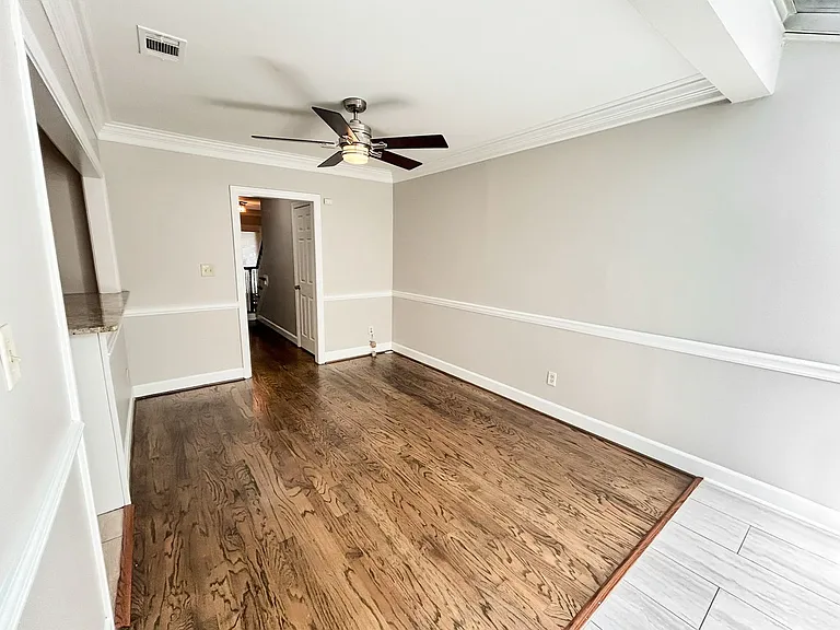 7500 Roswell Rd #11 — Photo 7