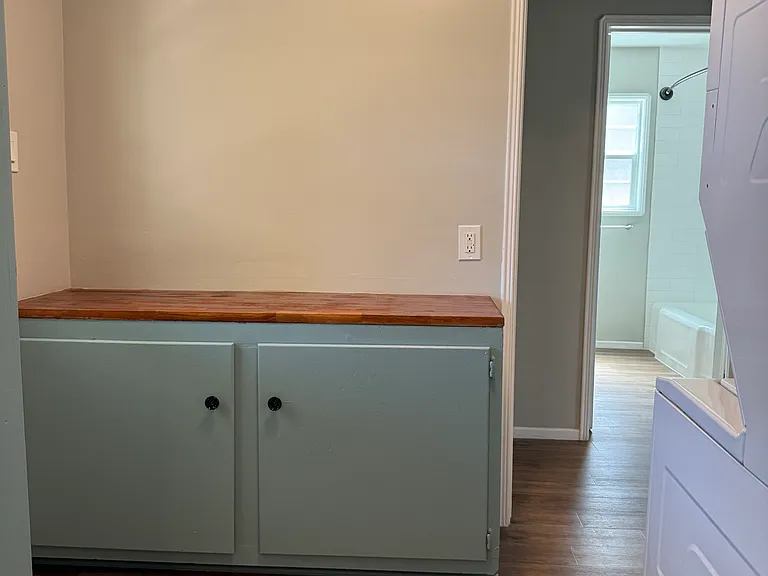 627 E Central Ave — Photo 7