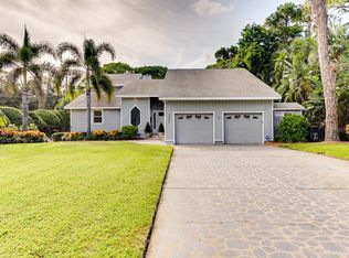 7227 Williams Dr S, Saint Petersburg, FL 33705