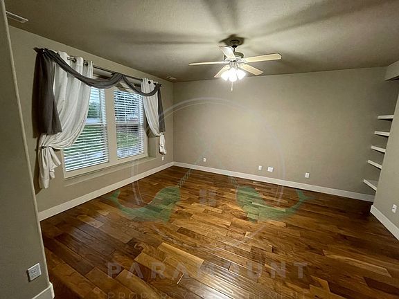 2nd image of 2141 South Orch