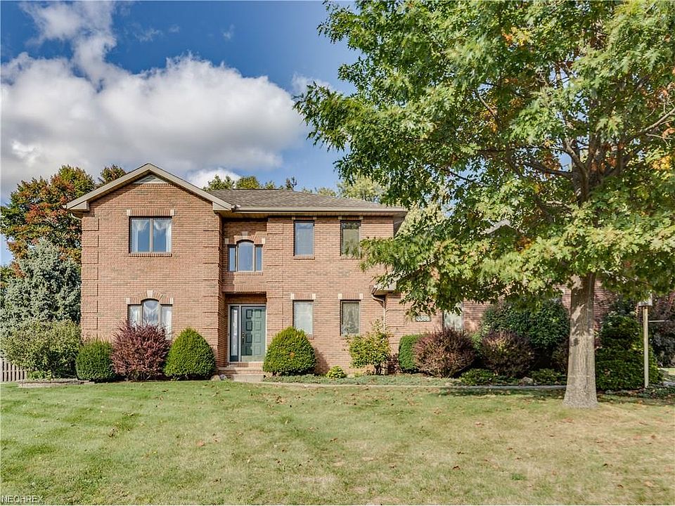 1st image of 3388 Stratham Cir NW