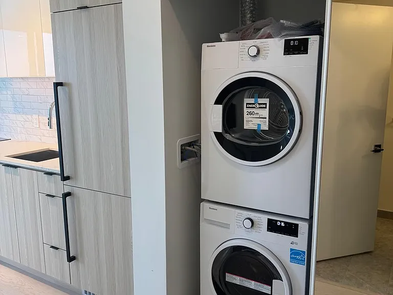 252 Church St #5307 — Photo 9