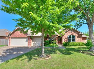509 Sparrow Hawk, Edmond, OK 73003