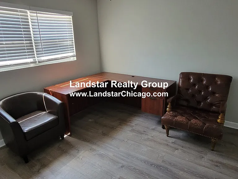 1321 W Sherwin Ave #GB — Photo 6