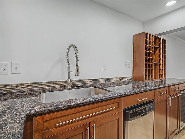 7575 Katy Fwy #4 — Photo 15
