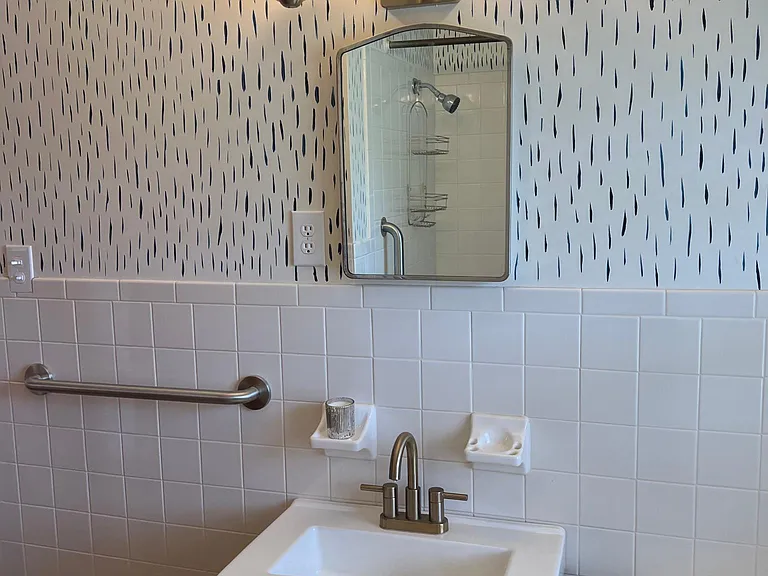 626 Margot Ave — Photo 8