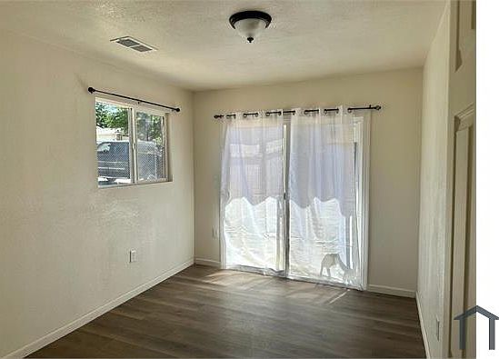 5th image of 7524 Pratt Ave APT 1