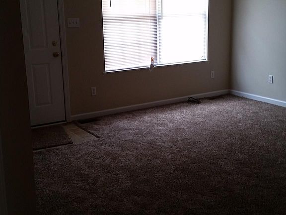 2nd image of 136 Grannys Dr