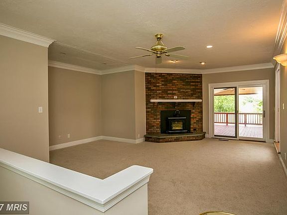 3rd image of 4305 Weller Ct