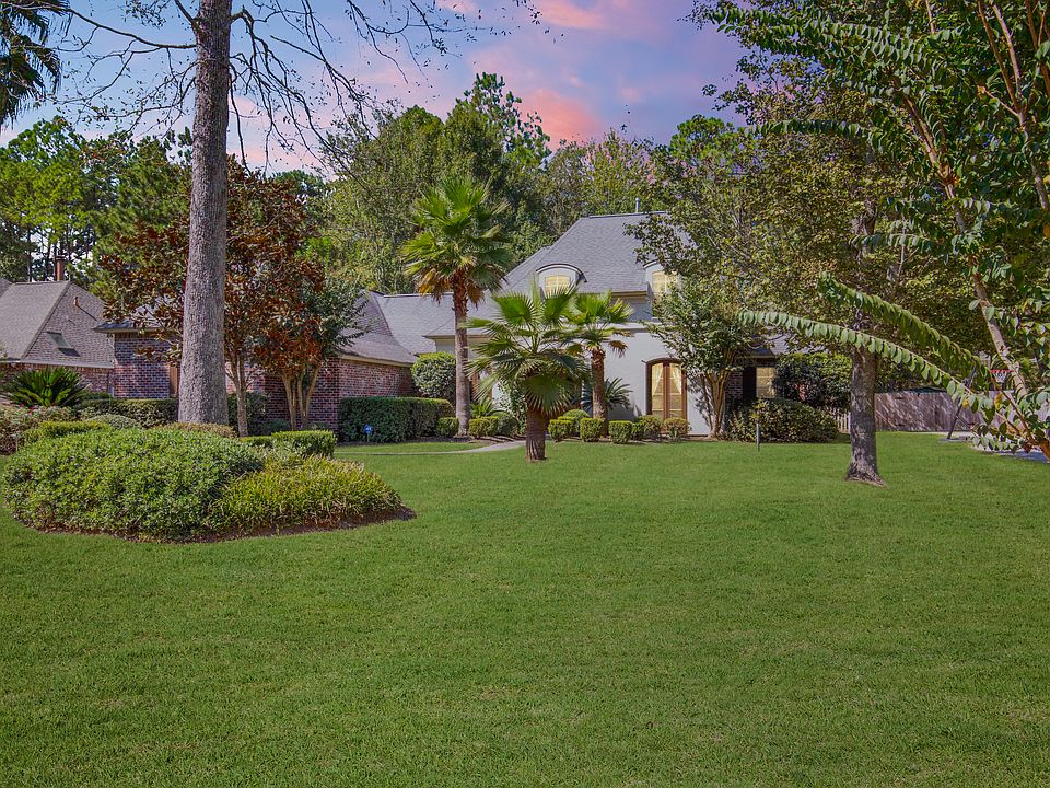 1st image of 329 Winchester Cir