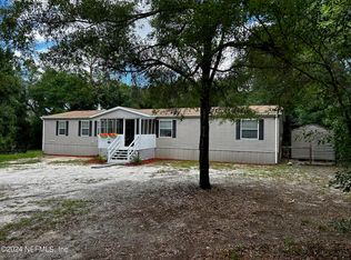 318 Lake Serena Dr, Melrose, FL 32666