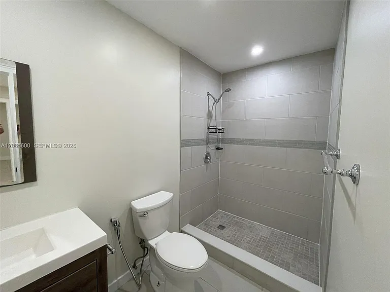 1447 Towhee St — Photo 5