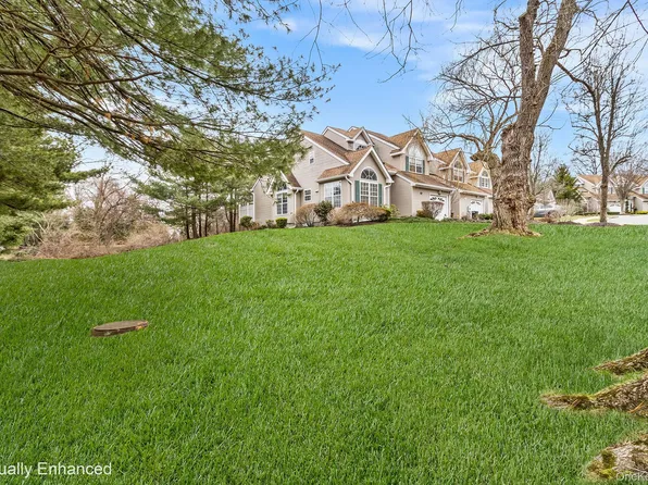 1 Northridge Circle, Huntington, NY 11743