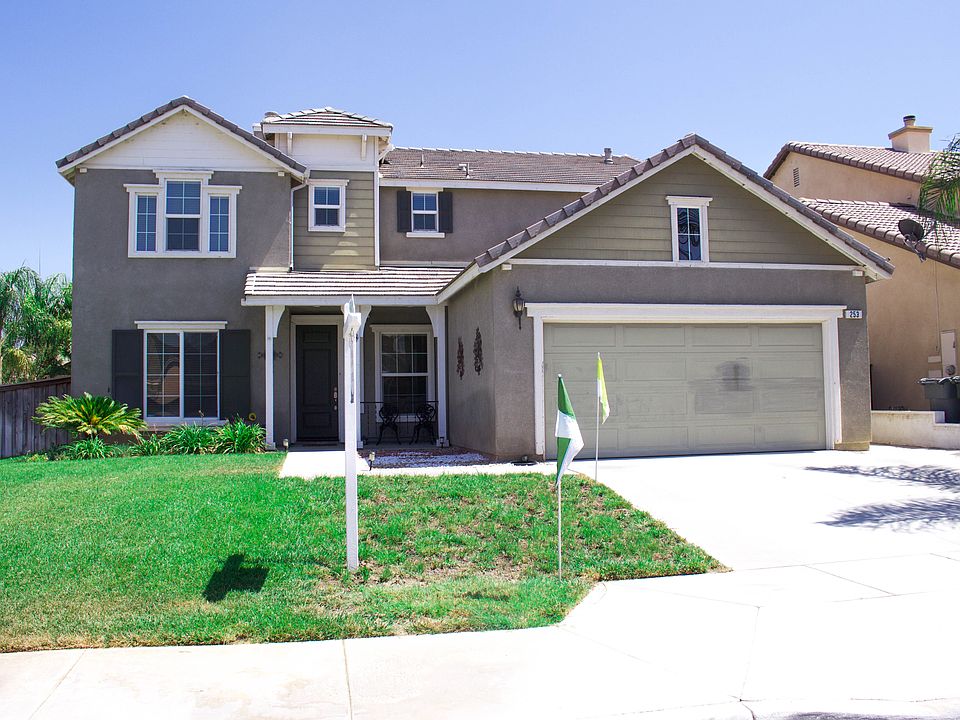 1st image of 253 Hibiscus Ave