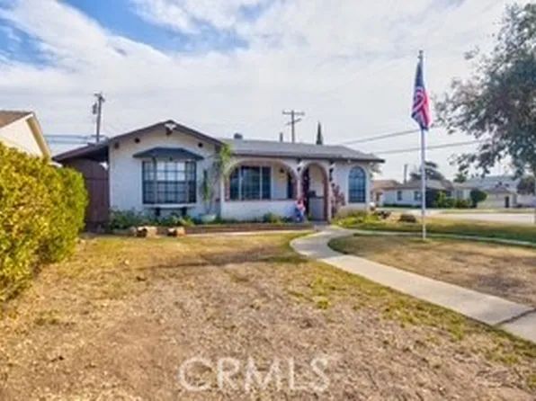 300 N Valencia St, La Habra, CA 90631