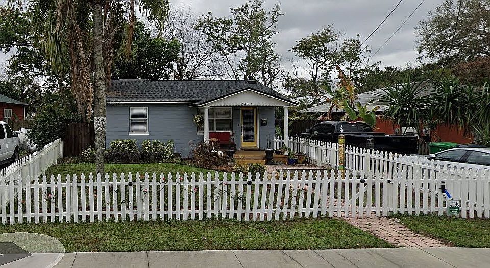 1st image of 2405 E 10th Ave