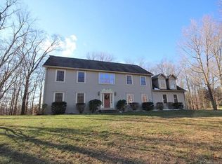 21 Cote Ln, Portland, CT 06480