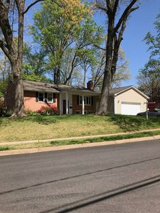 7450 Long Pine Dr, Springfield, VA, 22151