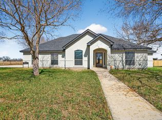 1768 STONEHAVEN, Pleasanton, TX 78064