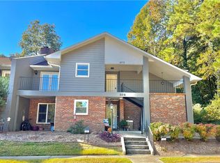 304 Montclair Dr, Calhoun, GA 30701