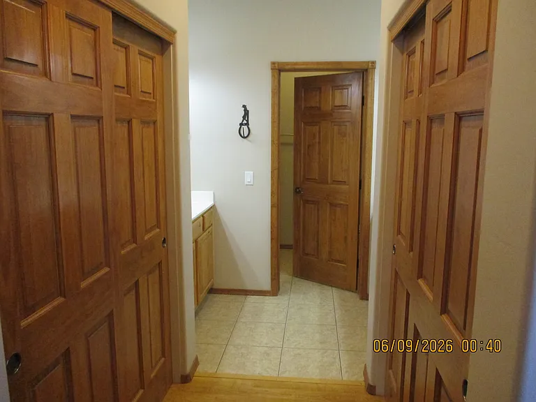 1561 N Mustang Run — Photo 7