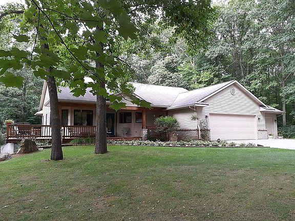 2nd image of 3435 Owen Dr NE