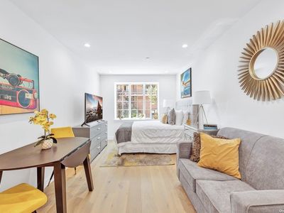 23-23 30th Road #1A, Astoria, NY, 11102