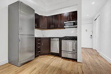 Rented by Cooper & Cooper Real Estate