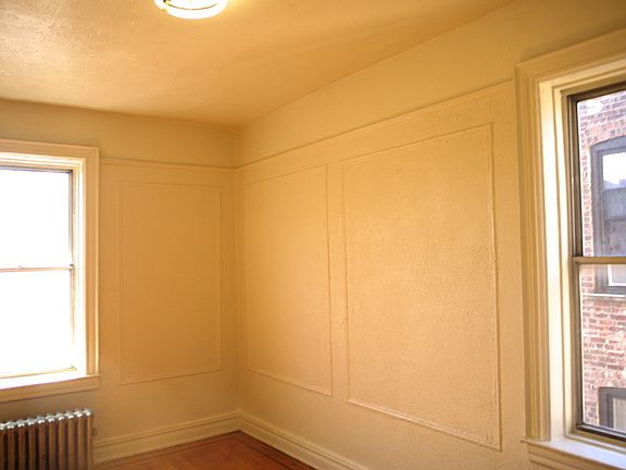 4th image of 170 Fenimore St APT D6