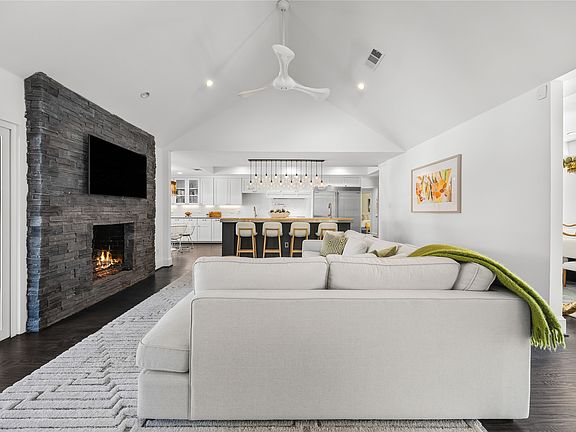 4th image of 12023 Fieldwood Ln
