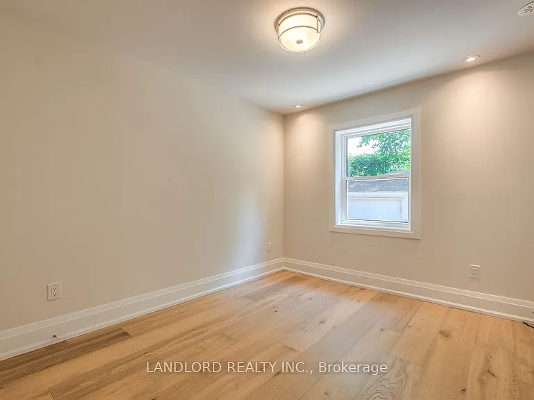 29 Hutton Ave — Photo 12