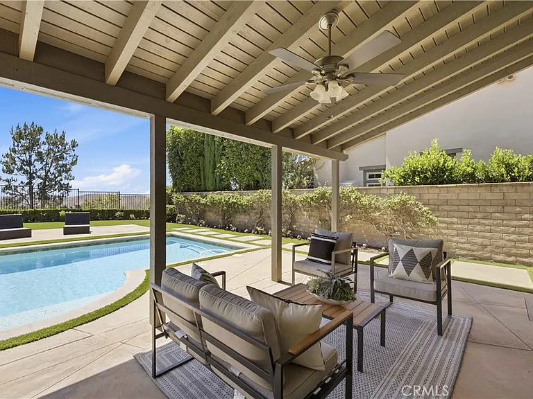 17 Sandalo Ct — Photo 42